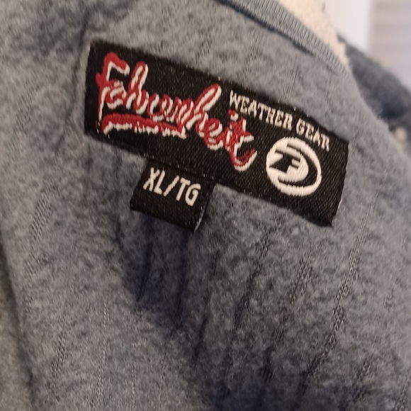 4/$80 Blue Fleece Sweater - Size XL - Picture 6 of 7